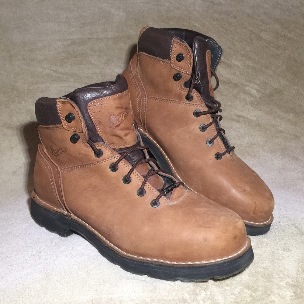 Danner / Goretex / 11.5 EE / 6” Workman w/Hard Toe